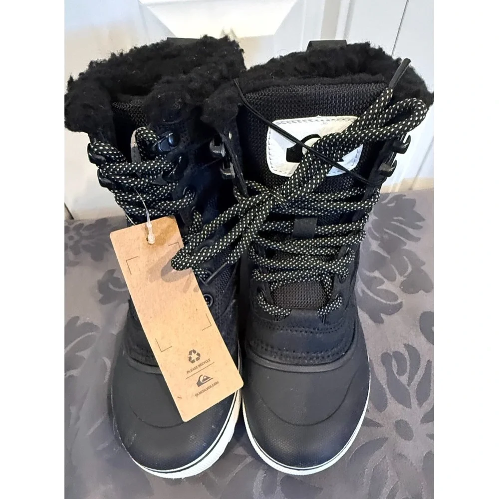 Quiksilver Sub Zero Hi Youth 11 Black White Winter Snow Boots 3M Thinsulate